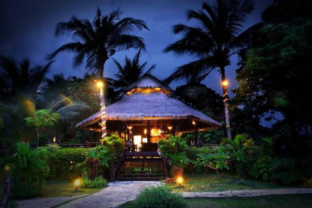 Banraya Resort And Spa Koh Racha Yai Bagian luar foto