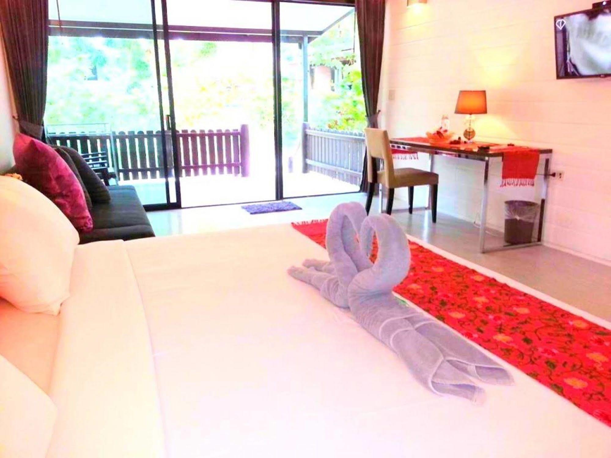 Banraya Resort And Spa Koh Racha Yai Bagian luar foto